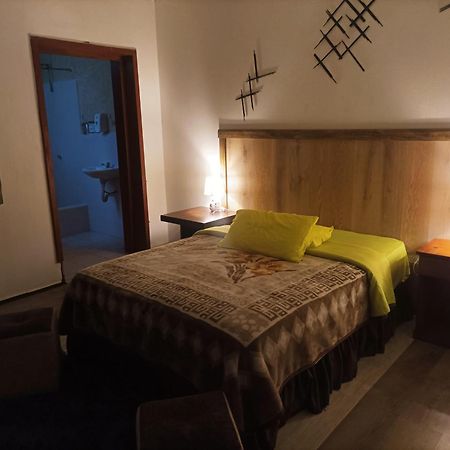 La Perla Cuencana Hostal Екстер'єр фото
