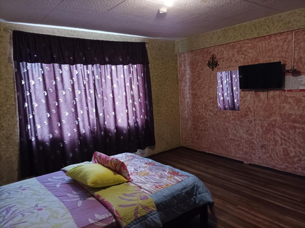 La Perla Cuencana Hostal Екстер'єр фото