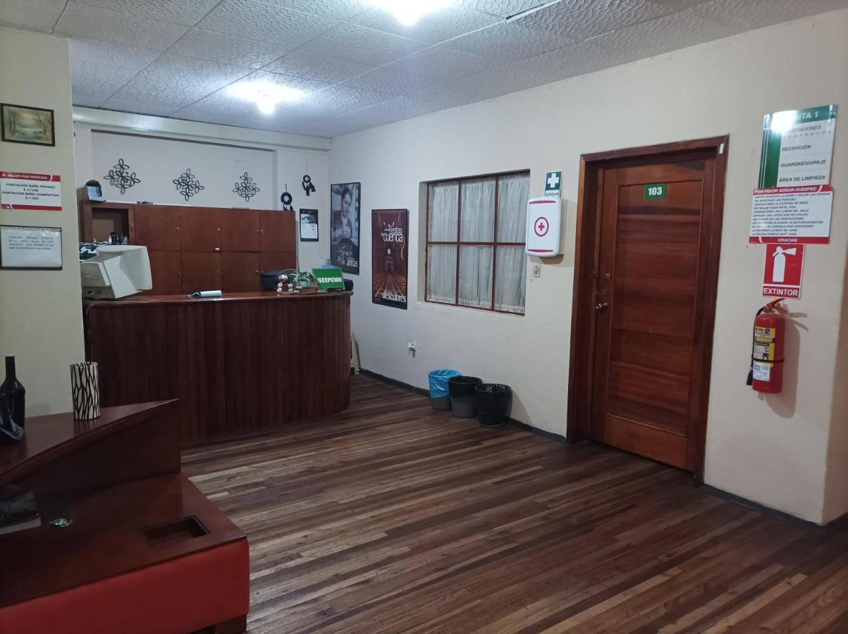 La Perla Cuencana Hostal Екстер'єр фото