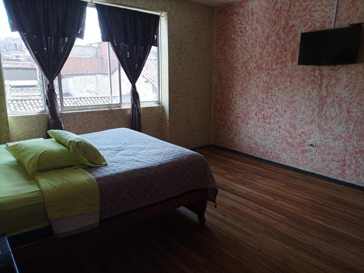La Perla Cuencana Hostal Екстер'єр фото