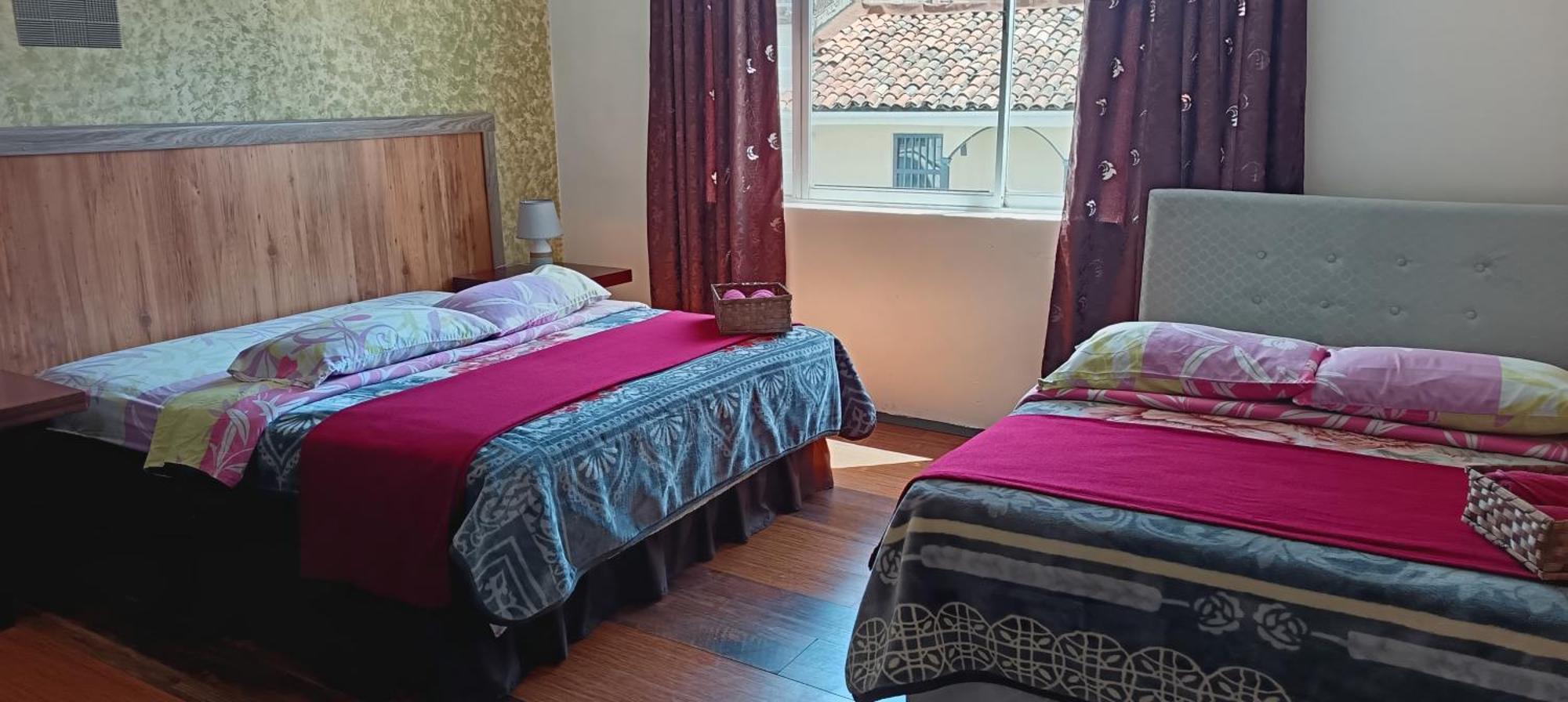 La Perla Cuencana Hostal Екстер'єр фото
