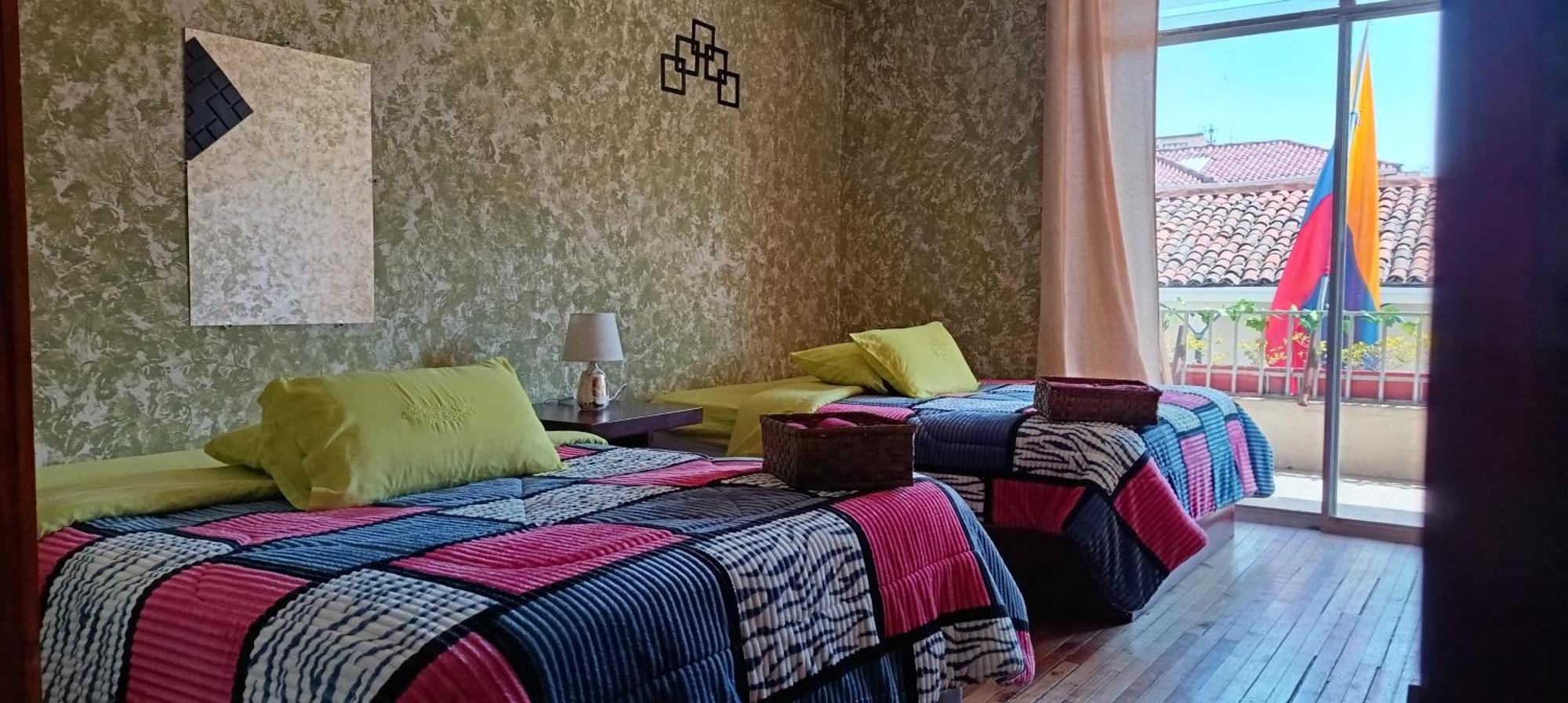 La Perla Cuencana Hostal Екстер'єр фото